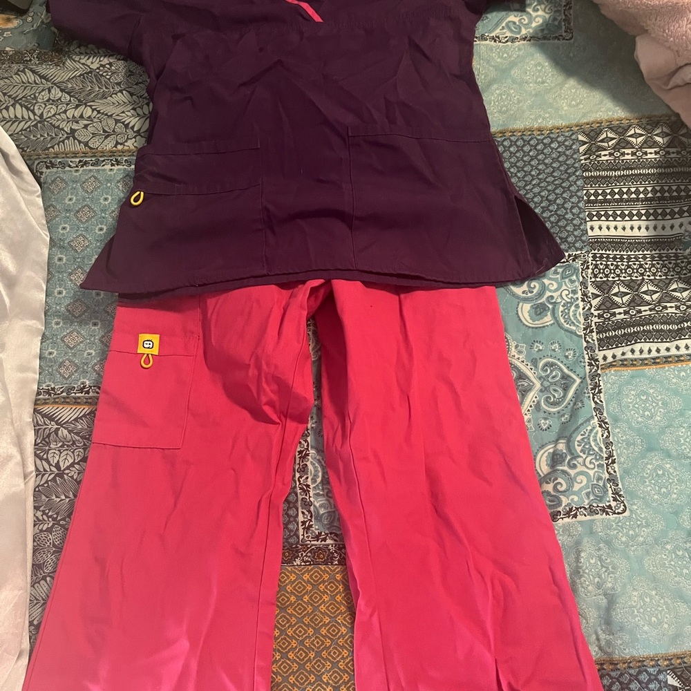 WonderWink Purple and Pink Scrub Set